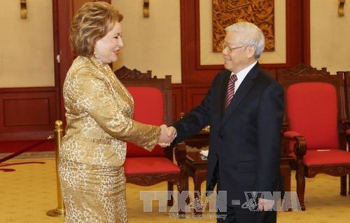 Nguyen Phu Trong reçoit la présidente du Conseil de la Fédération russe - ảnh 1